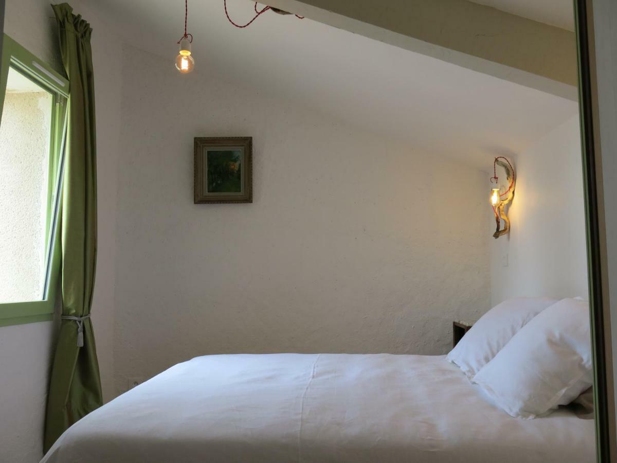 Bed and Breakfast La Buissonnière à Oppède Extérieur photo