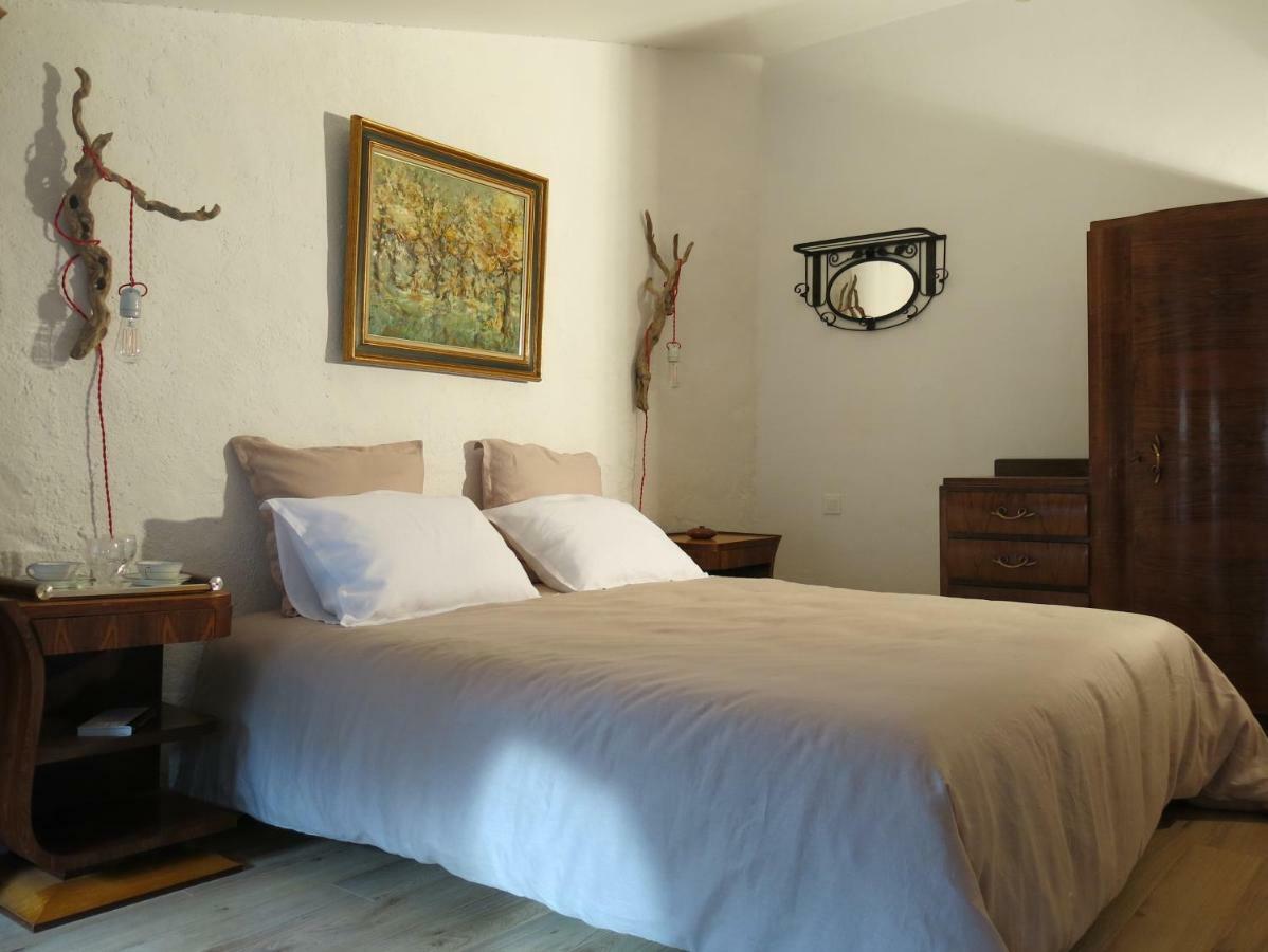 Bed and Breakfast La Buissonnière à Oppède Extérieur photo